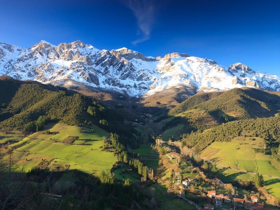 La Yosa De Arguebanes Villa Exteriör bild